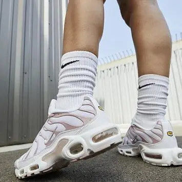 Nike Air Max Plus - 3