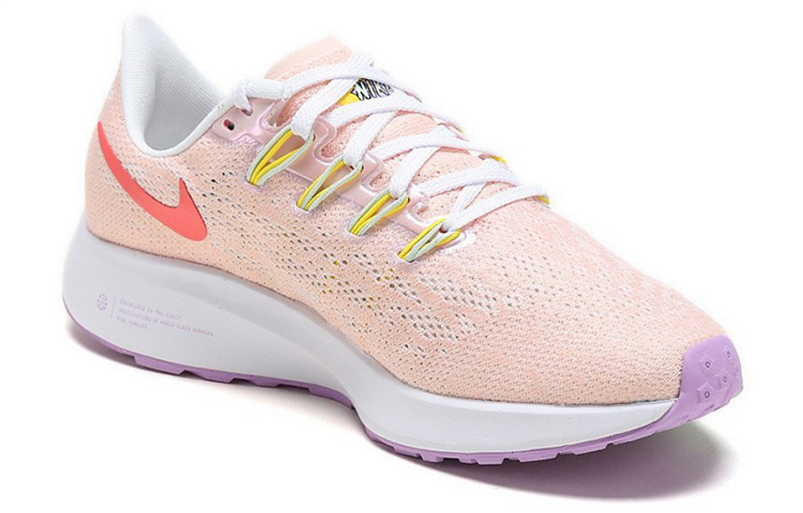 Фото № 3 с приближением к товару «‎Nike WMNS Air Zoom Pegasus 36 PinkPurple»