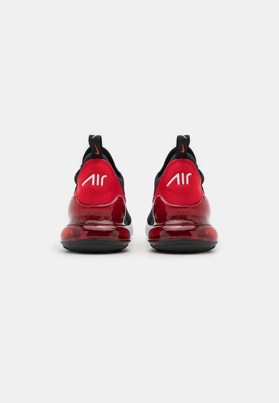 Фото № 3 с приближением к товару «‎AIR MAX 270»
