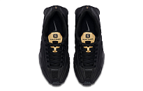 Фото № 4 с приближением к товару «‎Nike Shox R4 GS 'Black Metallic Gold'»