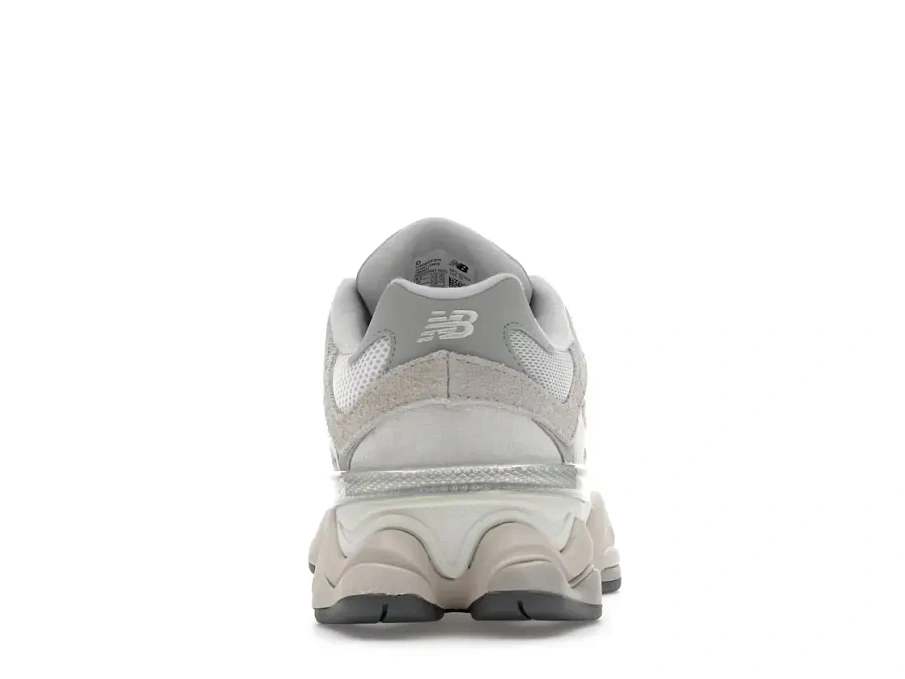 Фото № 4 с приближением к товару «‎New Balance 9060»