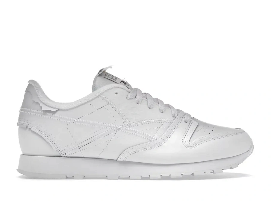 Фото № 1 с приближением к товару «‎Reebok Classic Leather»