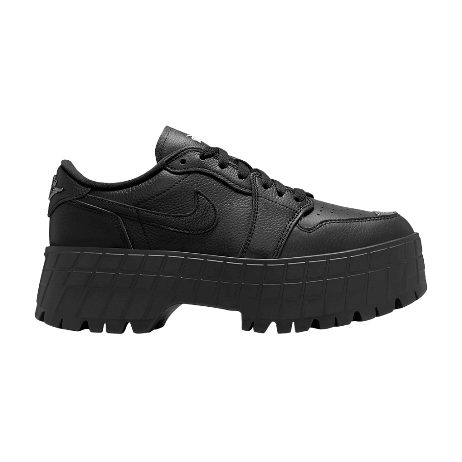 Фото № 1 с приближением к товару «‎Women's Air Jordan 1 Low Brooklyn Metallic Black»
