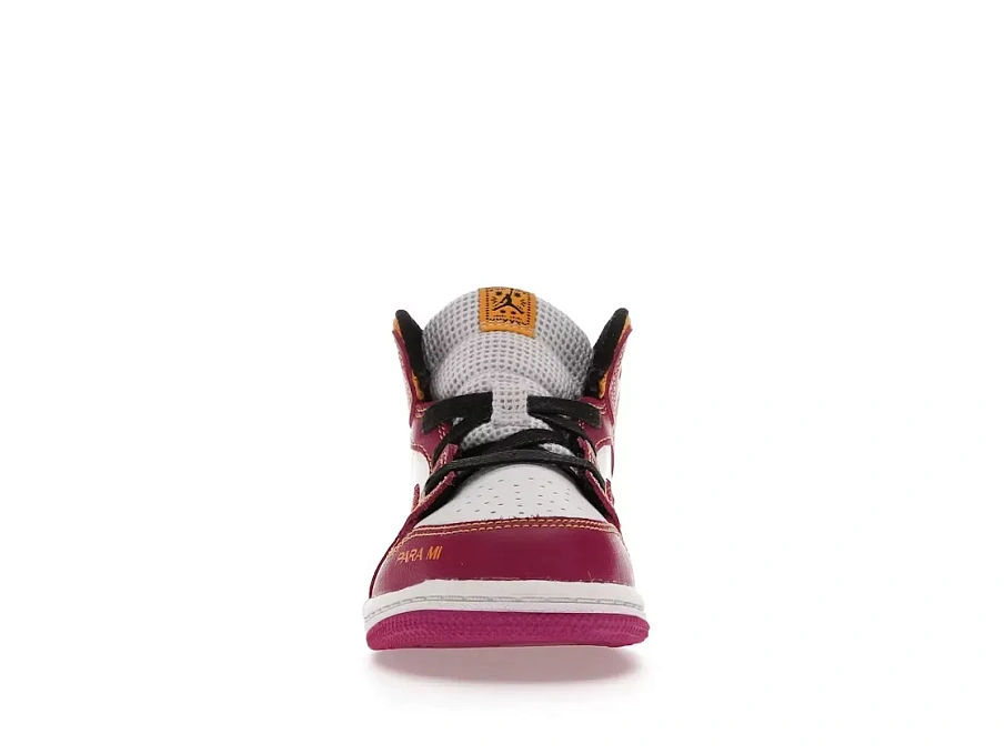Фото № 2 с приближением к товару «‎Jordan 1 Mid»