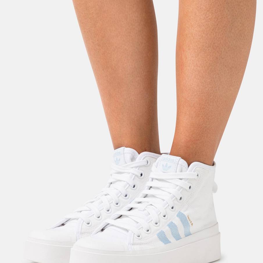 Фото № 1 с приближением к товару «‎Adidas Nizza Bonega »