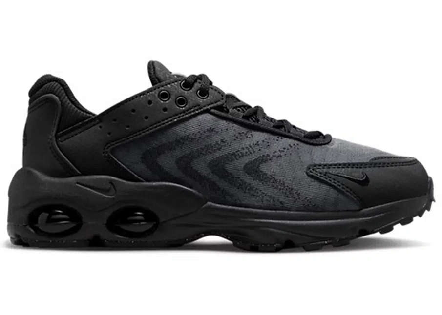 Фото № 1 с приближением к товару «‎Nike Air Max TW»