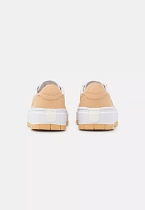 Фото № 3 с приближением к товару «‎AIR JORDAN 1 ELEVATE»