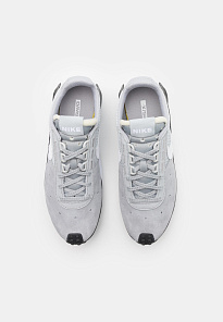 Фото № 4 с приближением к товару «‎Nike D/ms/x Waffle »