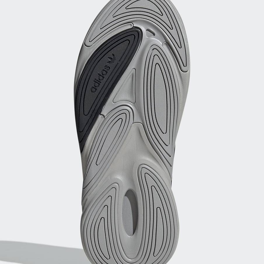 Фото № 3 с приближением к товару «‎Adidas Ozelia W »