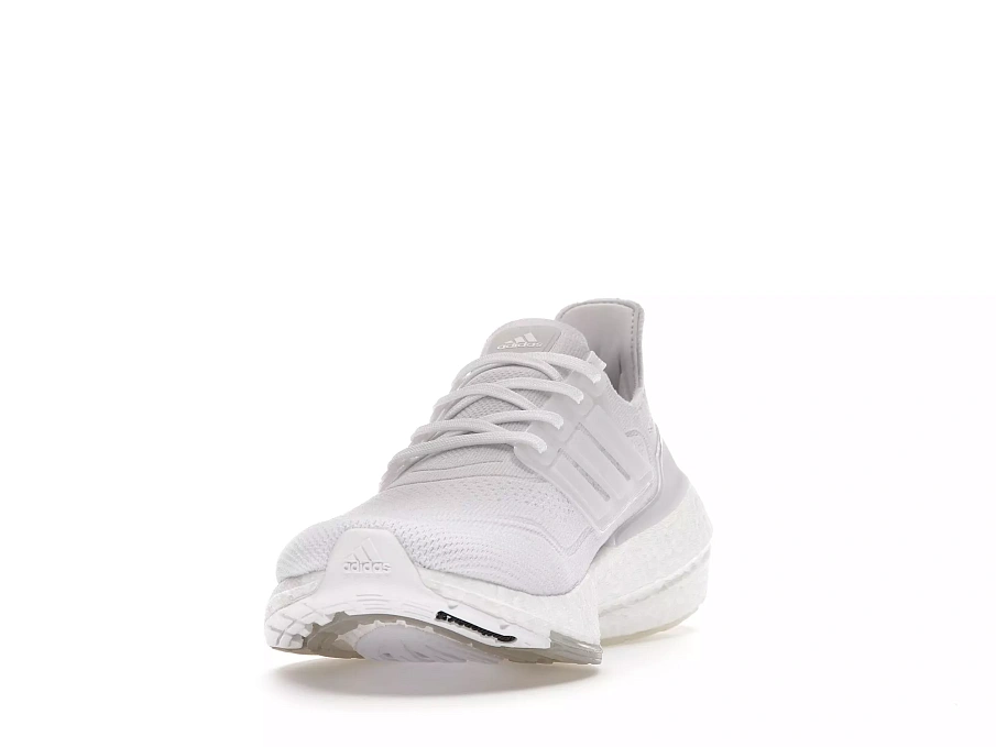 Фото № 5 с приближением к товару «‎adidas Ultra Boost 21 Triple White »