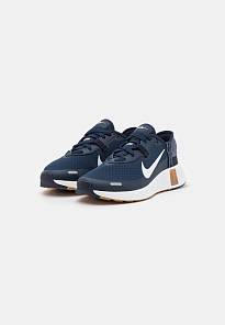 Фото № 2 с приближением к товару «‎Nike Reposto »