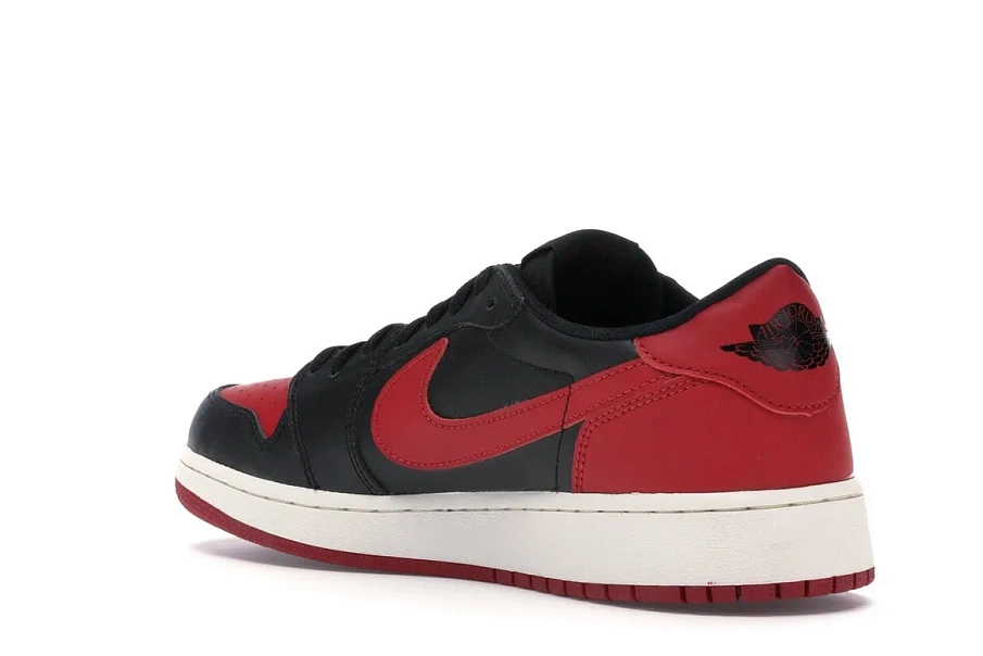 Фото № 5 с приближением к товару «‎Jordan 1 Retro Low Bred (2015) »