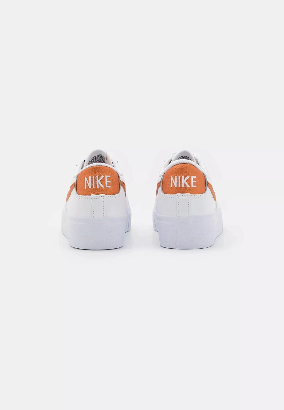 Фото № 4 с приближением к товару «‎W BLAZER LOW PLATFORM ESS»