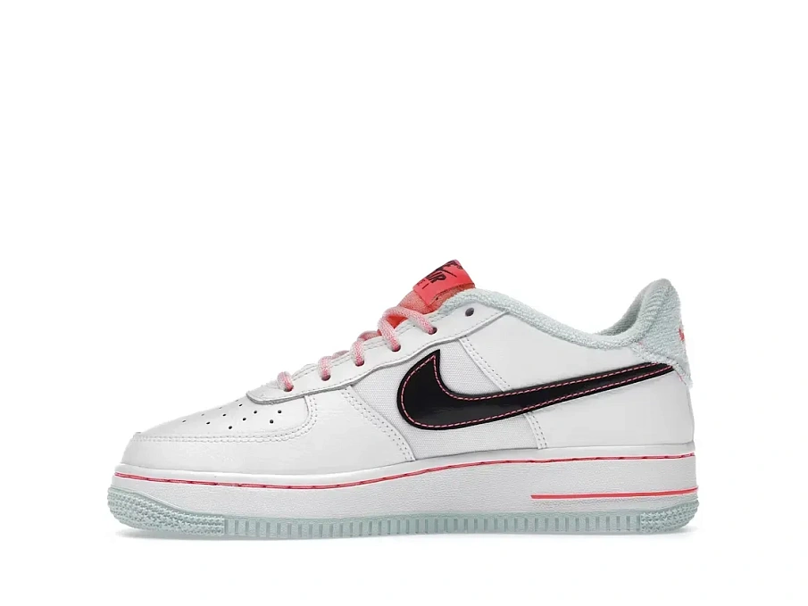 Фото № 3 с приближением к товару «‎Nike Air Force 1 Low 07 LV8»