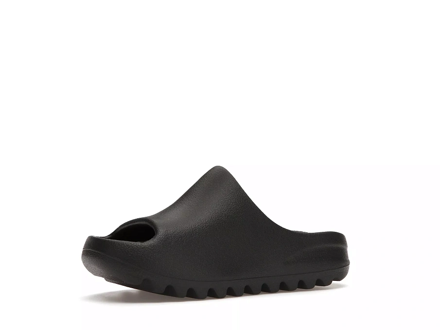 Фото № 2 с приближением к товару «‎adidas Yeezy Slide Onyx (Kids)»