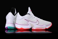 Фото № 4 с приближением к товару «‎Nike Zoom Rize 2 Violet Crimson»