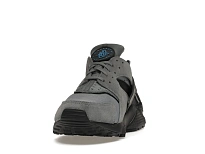 Фото № 3 с приближением к товару «‎Nike Air Huarache Grey Suede Laser Blue»