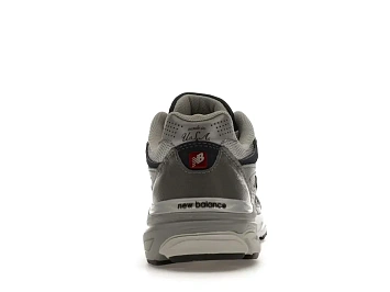 New Balance 990v3 - 4