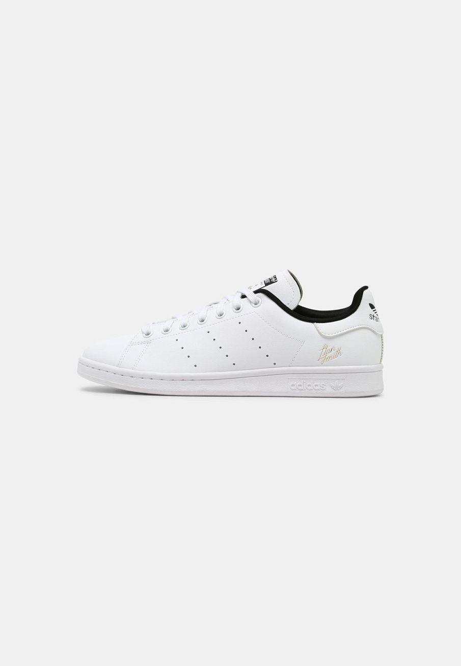 Фото № 1 с приближением к товару «‎Adidas Stan Smith »