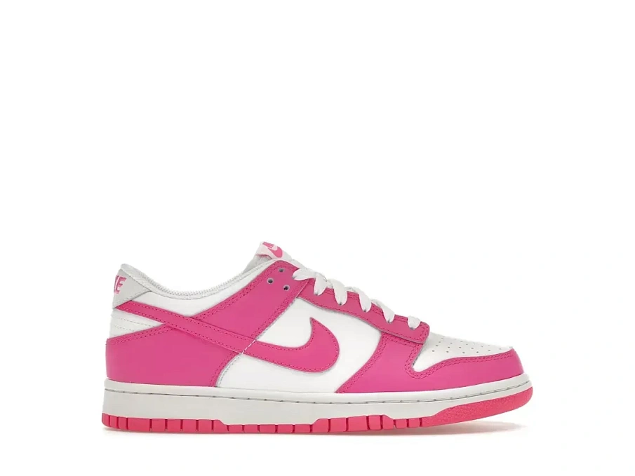 Фото № 1 с приближением к товару «‎Nike Dunk Low»