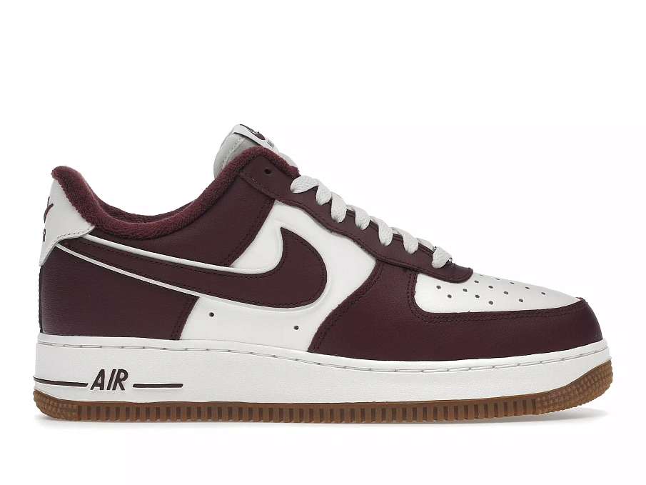 Фото № 1 с приближением к товару «‎Nike Air Force 1 Low College Pack Night Maroon»