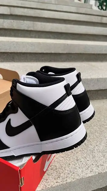 Nike Dunk High Panda - 3
