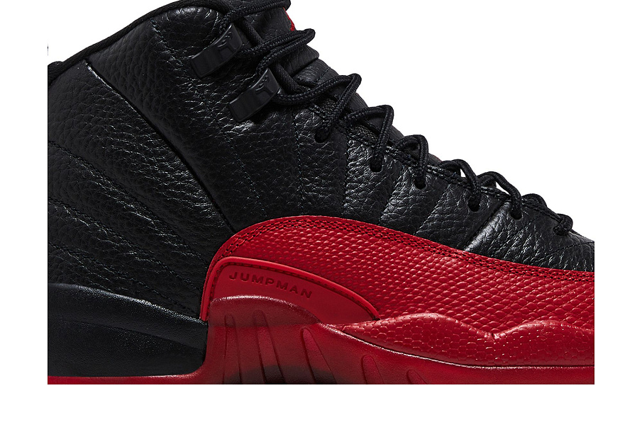 Фото № 3 с приближением к товару «‎Air Jordan 12 Retro GS Flu Game 2025»