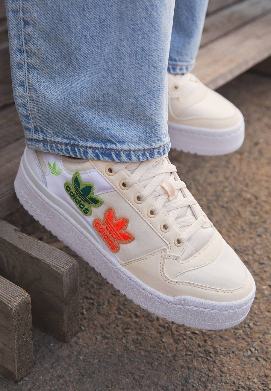 Фото № 3 с приближением к товару «‎Adidas Forum Bold »