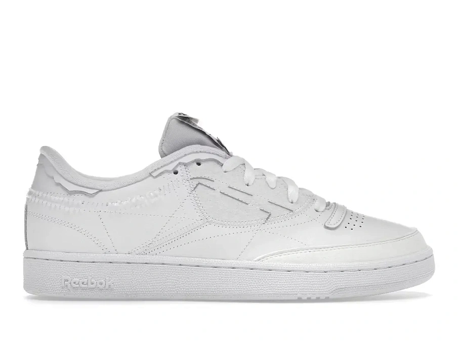 Фото № 1 с приближением к товару «‎Reebok Club C»