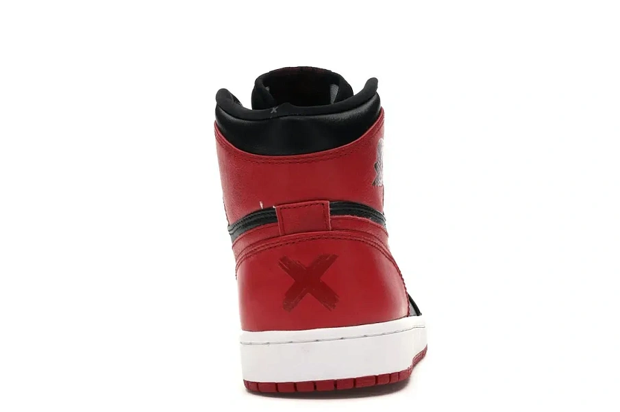 Фото № 4 с приближением к товару «‎Jordan 1 Retro Banned (B-Grade) (2011)»