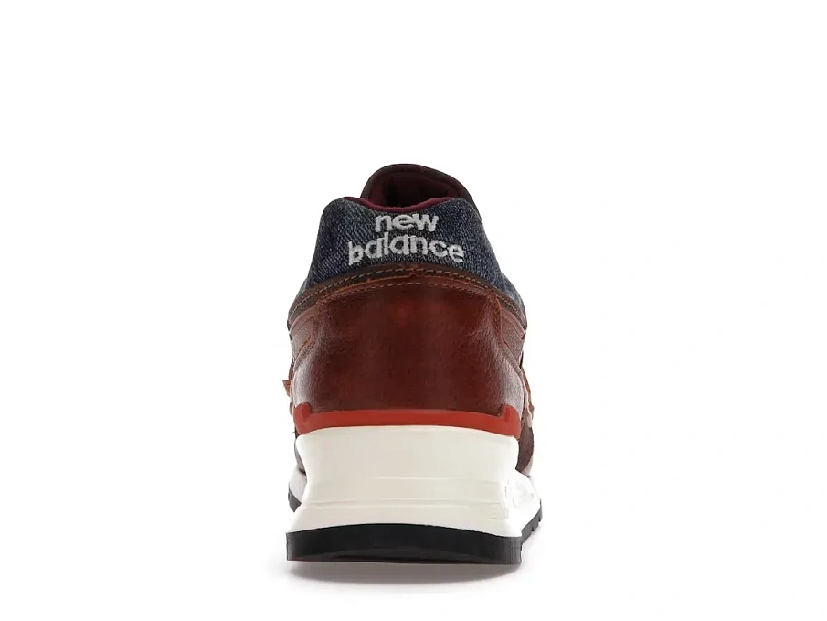 Фото № 4 с приближением к товару «‎New Balance 997»