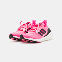 Фото № 2 с приближением к товару «‎Adidas Ultraboost»