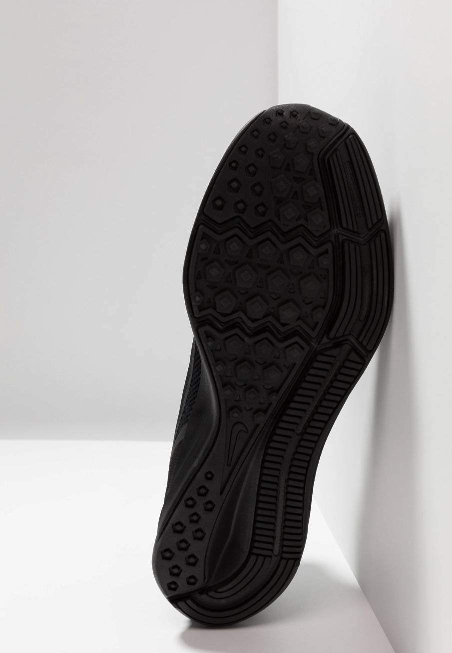 Фото № 5 с приближением к товару «‎Nike Downshifter»