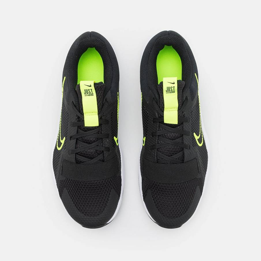 Фото № 4 с приближением к товару «‎Nike MC Trainer 2»