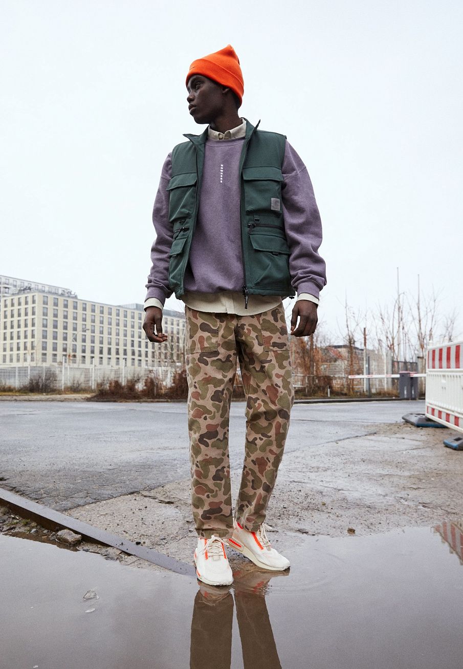 Фото № 2 с приближением к товару «‎Adidas Nmd_r1 Spectoo »