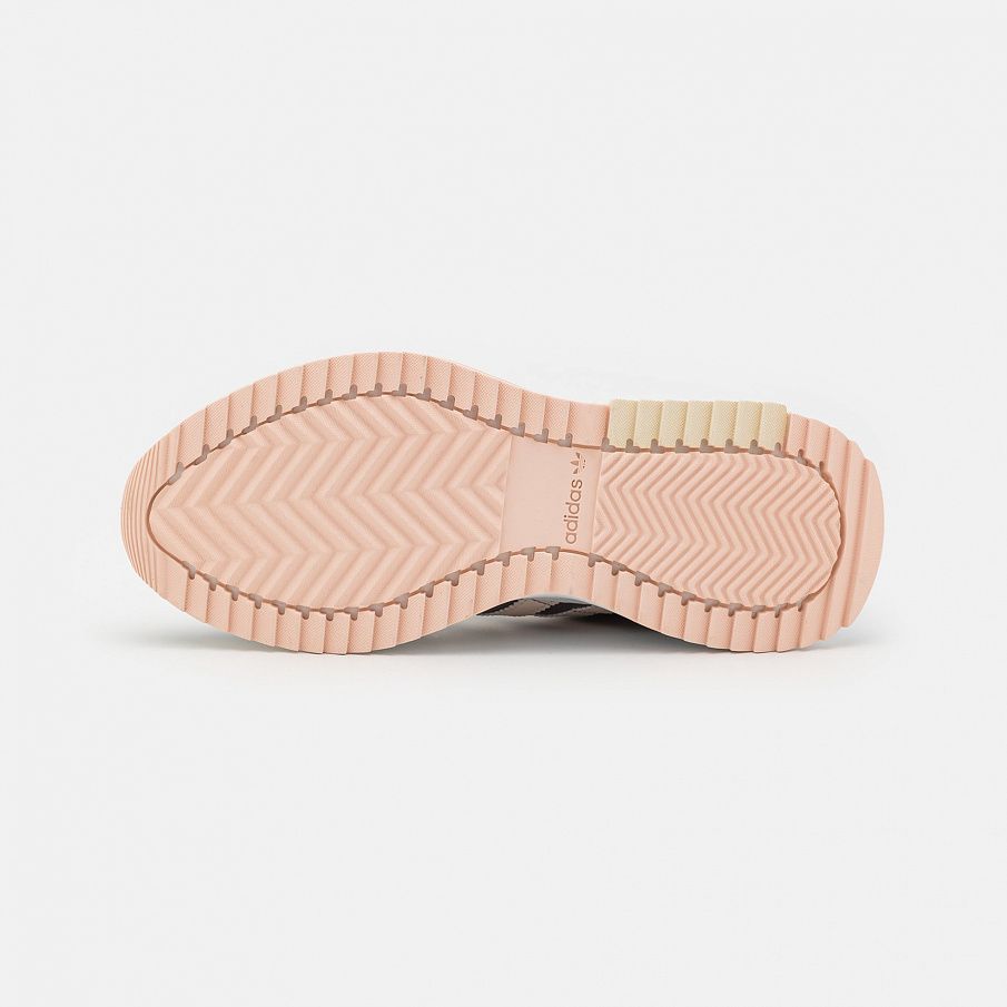 Фото № 4 с приближением к товару «‎Adidas Retropy F2 »