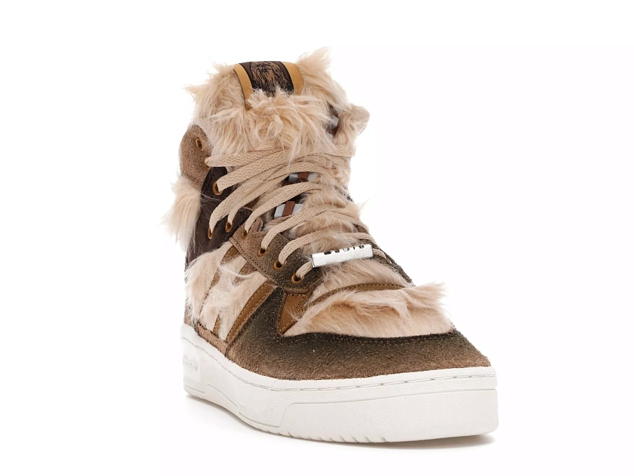 Фото № 1 с приближением к товару «‎adidas Rivalry Hi Star Wars Chewbacca»