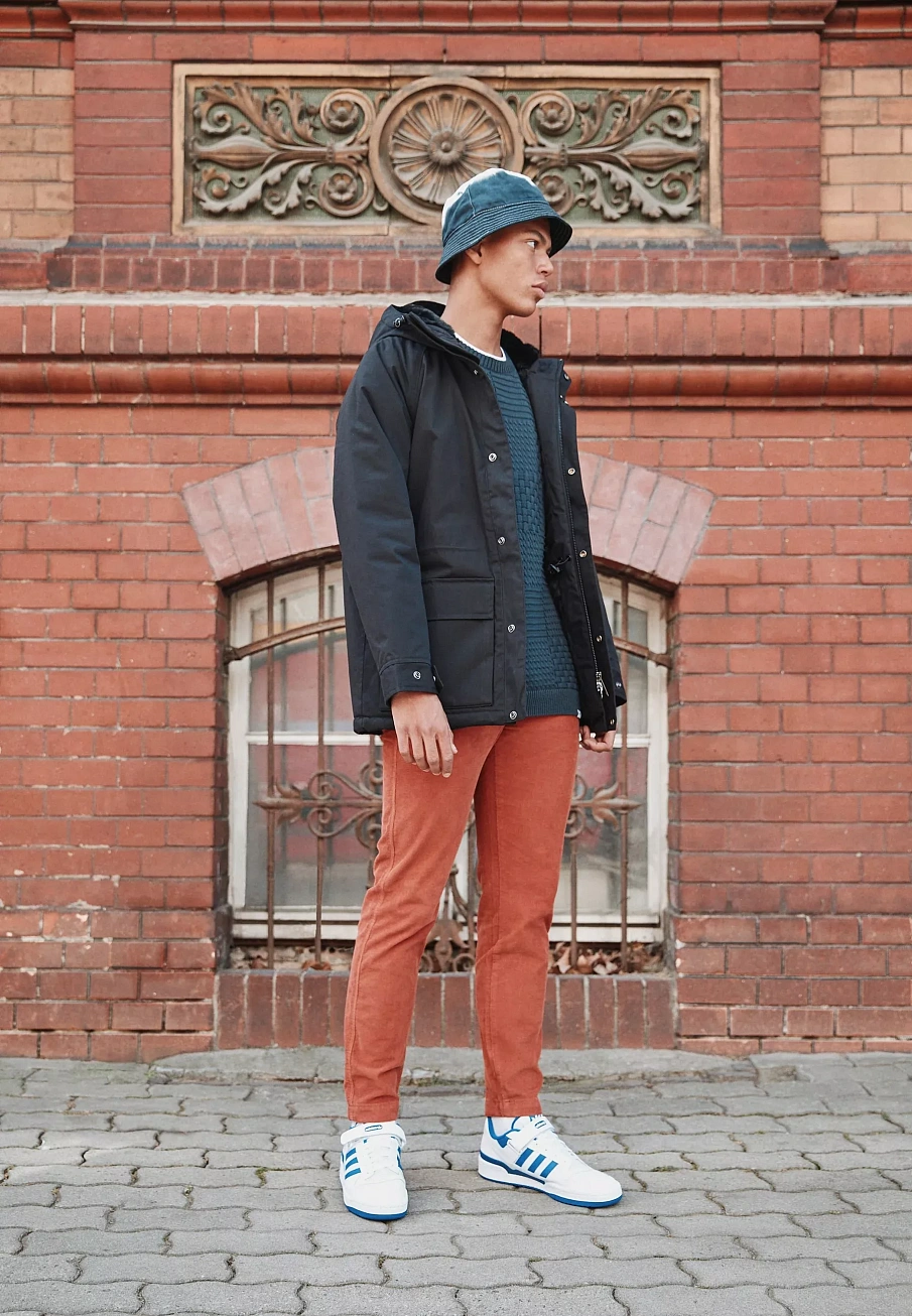 Фото № 1 с приближением к товару «‎FORUM UNISEX»