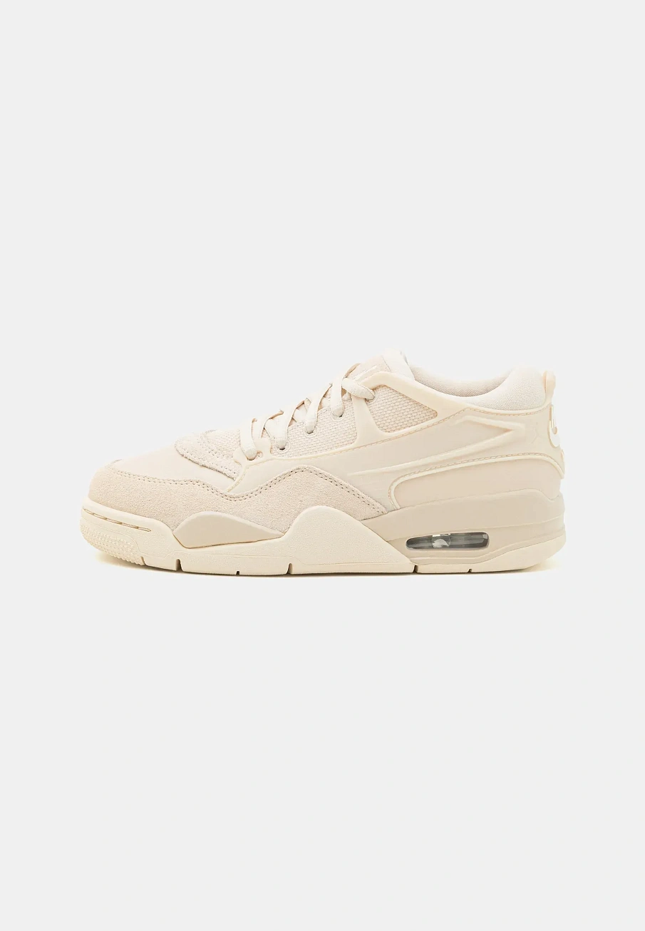 Фото № 1 с приближением к товару «‎AIR JORDAN 4 RM»