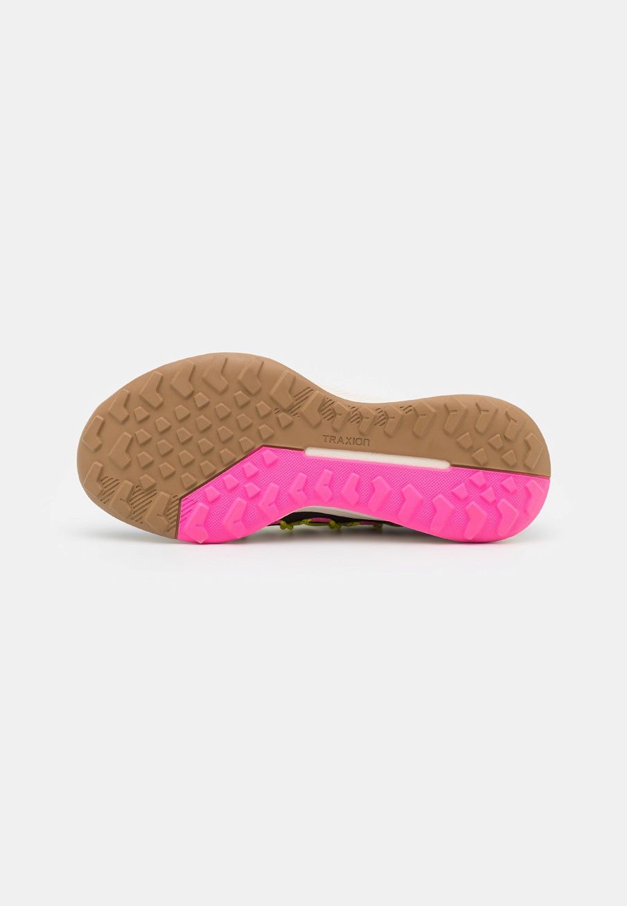 Фото № 5 с приближением к товару «‎Adidas Terrex Voyager 21»
