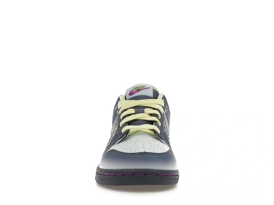 Фото № 2 с приближением к товару «‎Nike Dunk Low»
