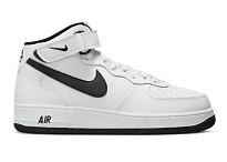 Фото № 1 с приближением к товару «‎Nike Air Force 1 Mid White Black (2023)»