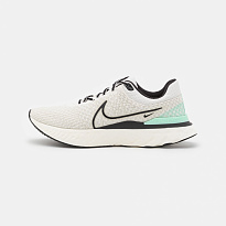 Фото № 1 с приближением к товару «‎Nike React Infinity 3»