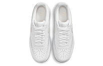 Фото № 4 с приближением к товару «‎Nike Court Vision Low Wmns BeigeWhite»