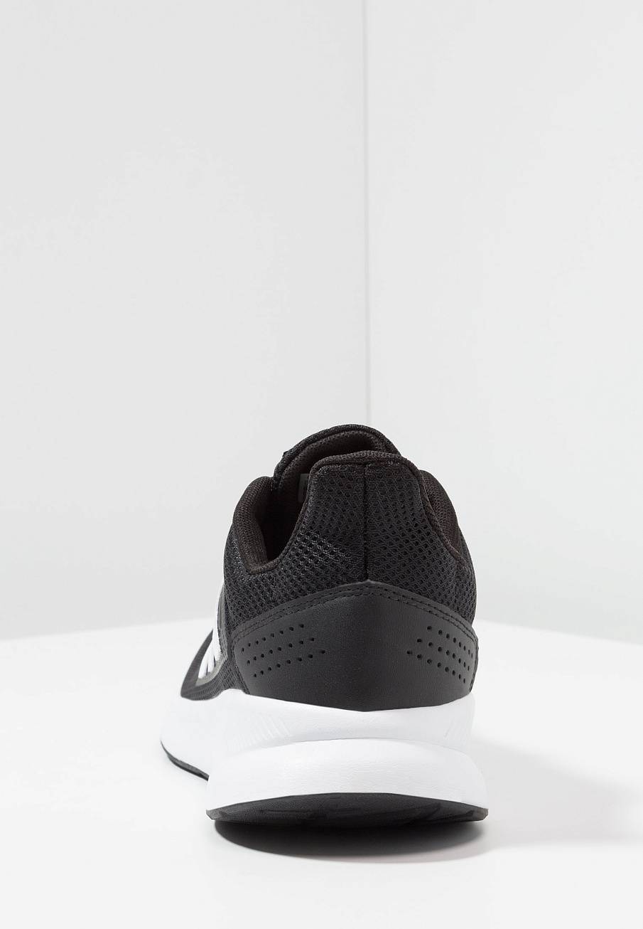 Фото № 4 с приближением к товару «‎Кроссовки Adidas SPAD542A310-Q12»
