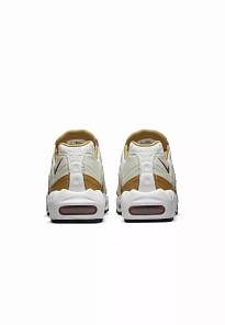 Фото № 2 с приближением к товару «‎AIR MAX »