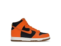 Фото № 1 с приближением к товару «‎Nike Dunk High»
