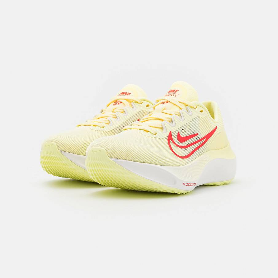 Фото № 2 с приближением к товару «‎Nike Zoom Fly 5»