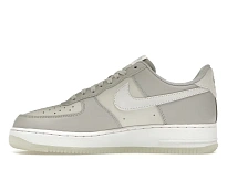 Фото № 3 с приближением к товару «‎Nike Air Force 1 Low '07 LV8»