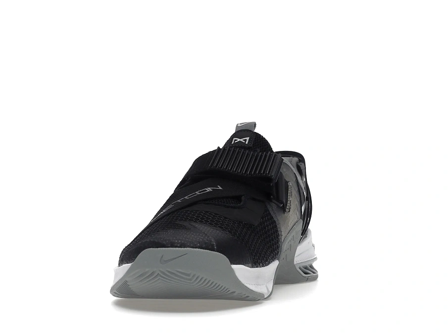 Фото № 2 с приближением к товару «‎Nike Metcon 7 FlyEase Black Pure Platinum»